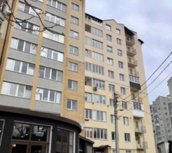 Продається трикімнатна квартира по вул.Йосипа Сліпого фото 10
