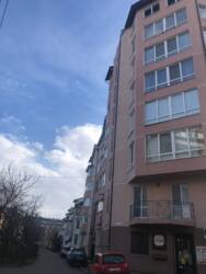 Продаж трикімнатної квартири з дизайнерським євроремонтом та меблями площею 94м2 навпроти парку імені Шевченка . фото 2